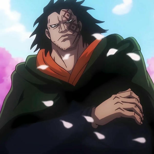 Monkey D. Dragon (25)